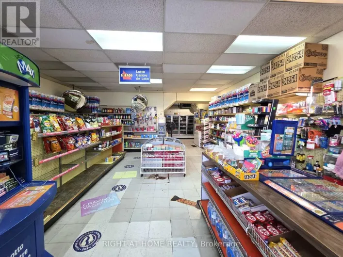 315 BARTON STREET E, Hamilton