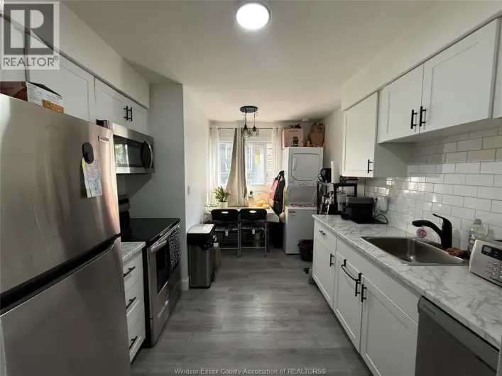 3150 PETER STREET Unit# 10, Windsor