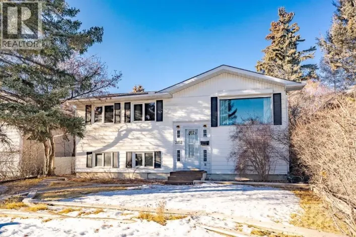 3152 Blakiston Drive NW, Calgary