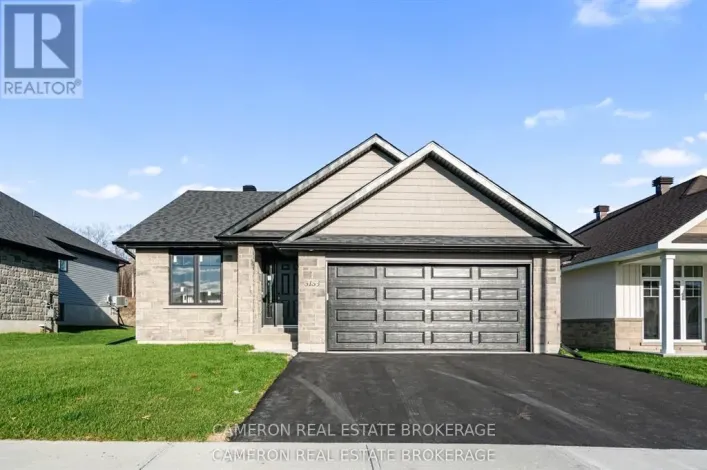 3153 MAURICY STREET, Cornwall
