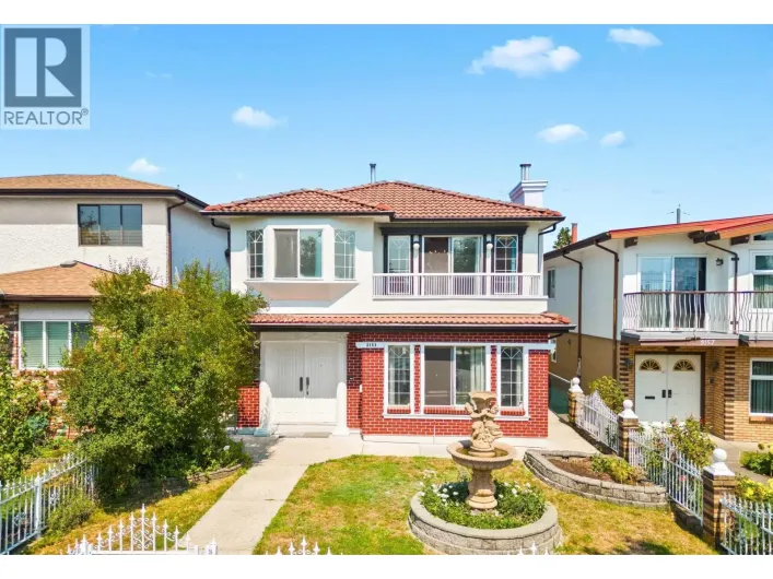 3153 PARKER STREET, Vancouver