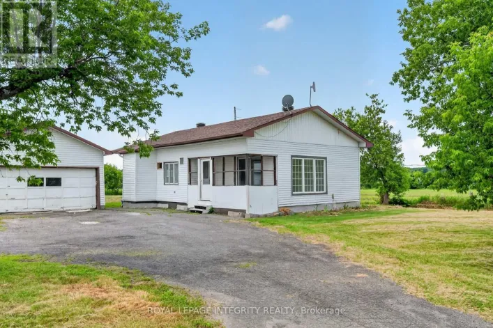 3156 OLD HIGHWAY 17 ROAD, Clarence-Rockland