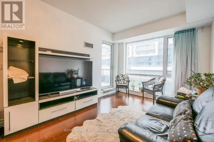 315E - 8110 BIRCHMOUNT ROAD, Markham