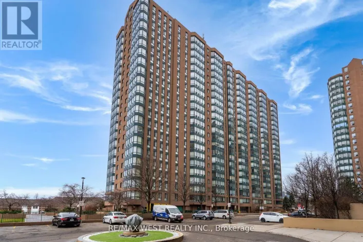 316 - 155 HILLCREST AVENUE, Mississauga