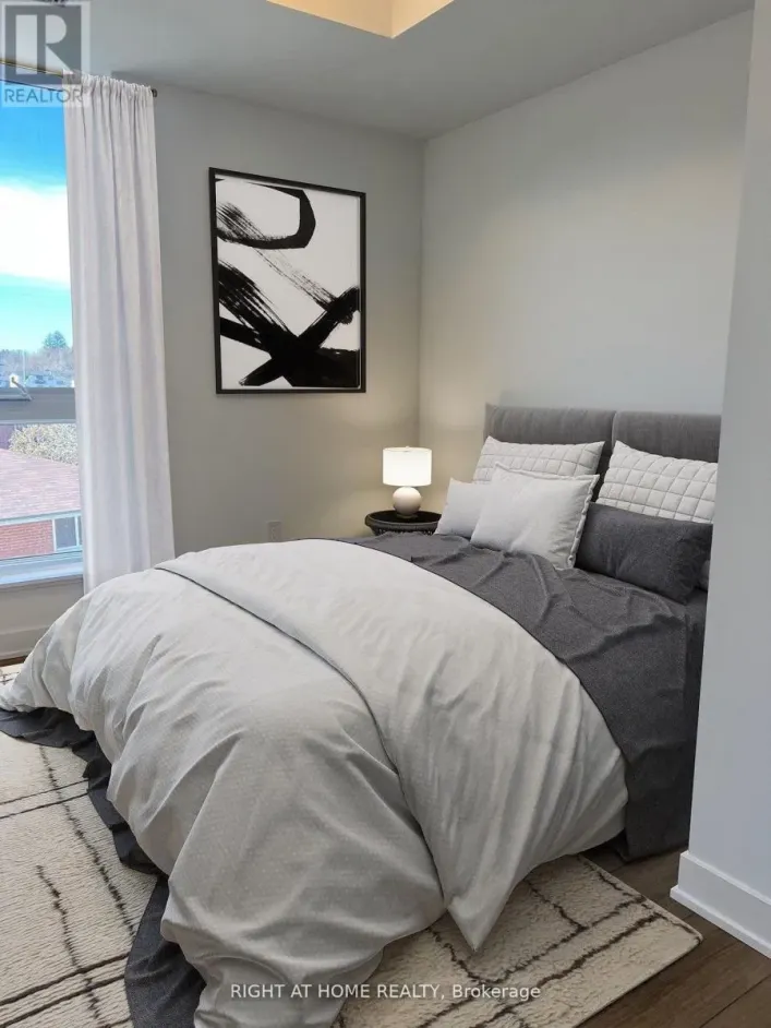 316 - 312 ERB STREET W, Waterloo