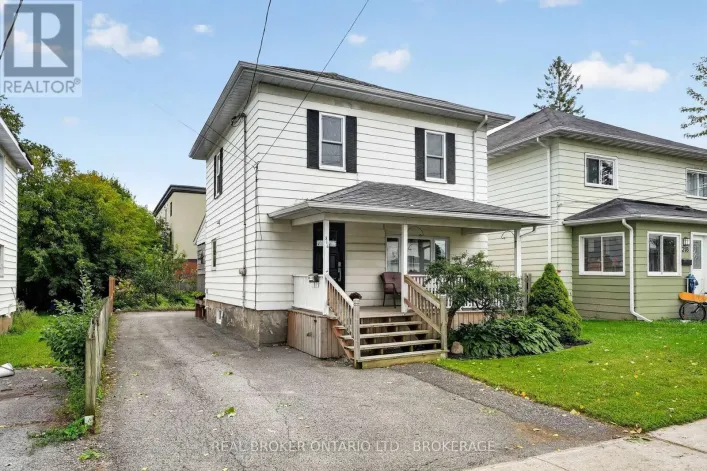 316 FOURTH STREET W, Cornwall
