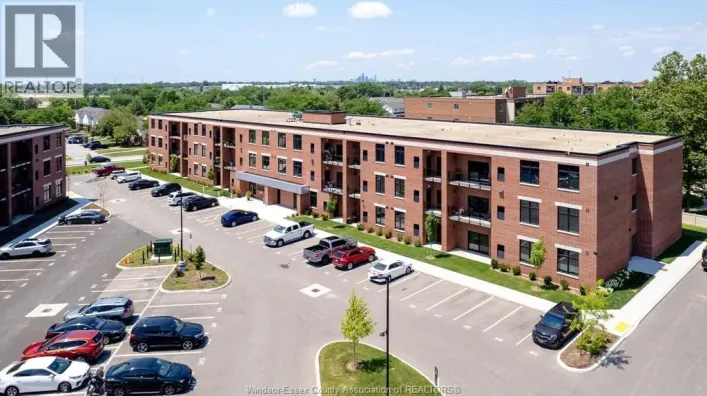 3160 MEADOWBROOK LANE Unit# 201, Windsor
