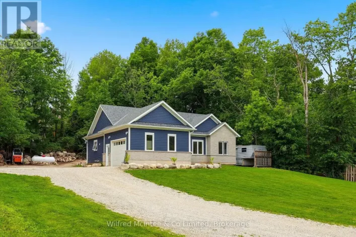 316040 6 HIGHWAY, Chatsworth