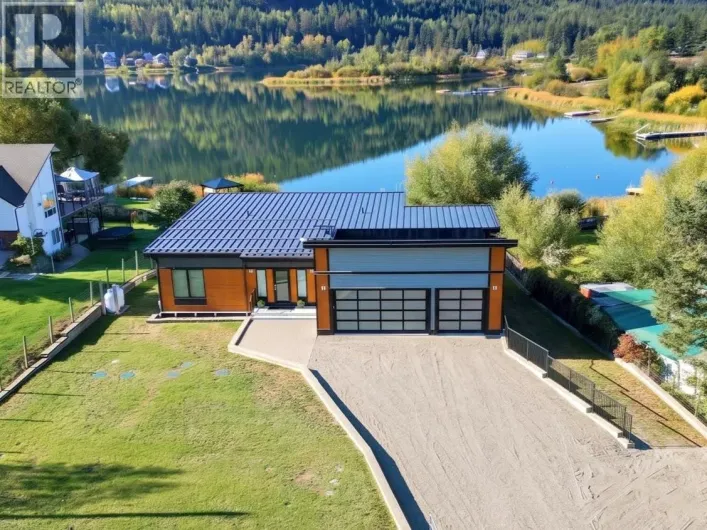 House for sale: 3164 HOLBROOK Road, Kamloops