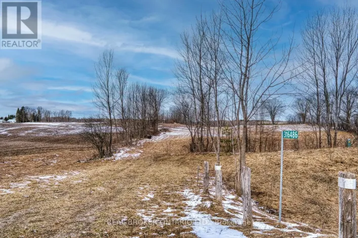 316486 6 HIGHWAY, Chatsworth