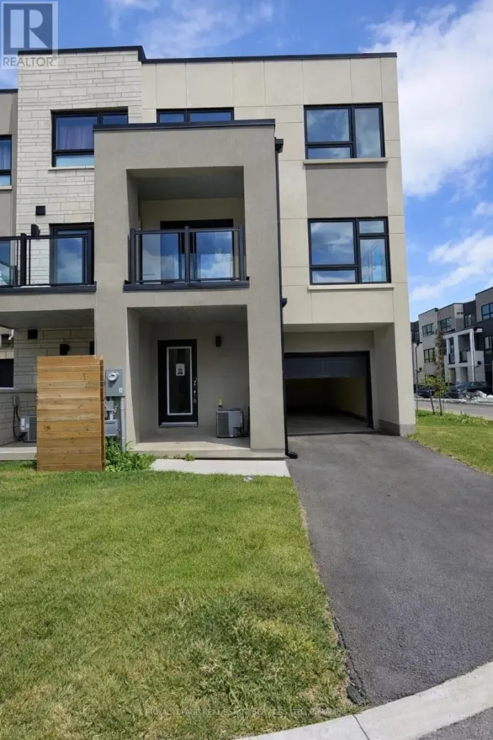 3166 LOTUS COMMON, Burlington