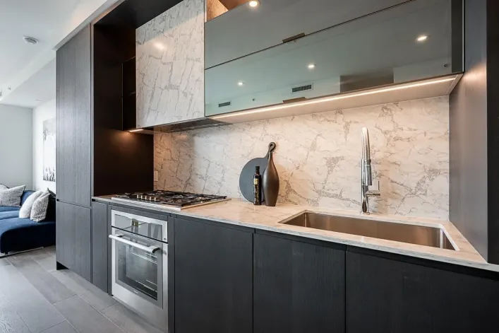 317 1342 JOHNSTON ROAD, White Rock