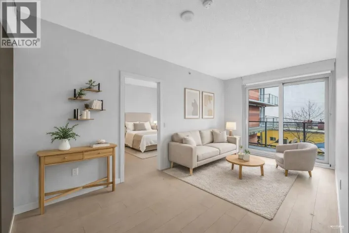 317 180 E 2ND AVENUE, Vancouver