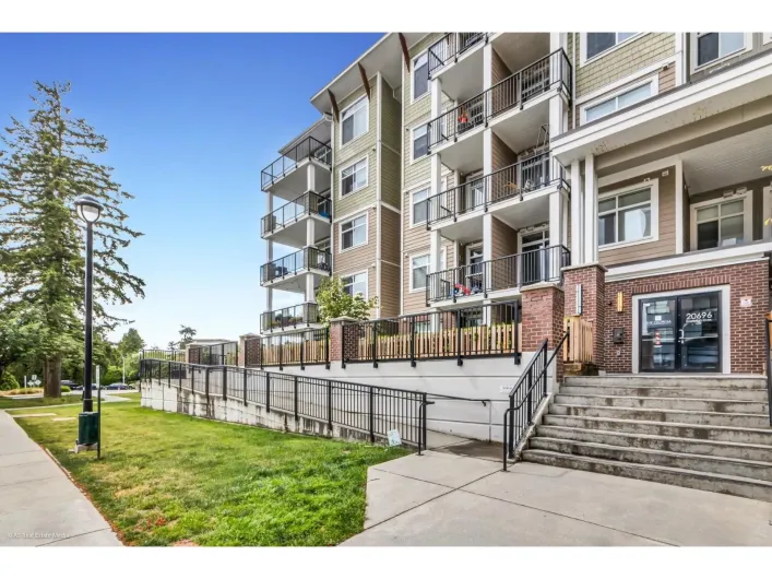 317 20696 EASTLEIGH CRESCENT, Langley