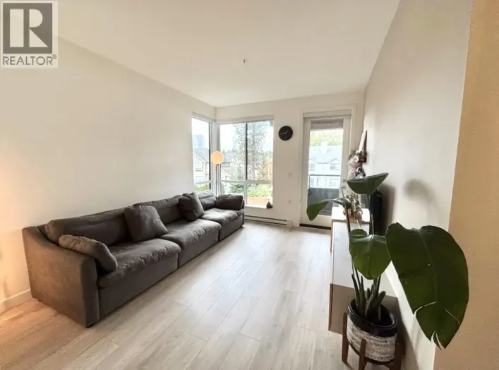 317 7579 16TH STREET, Burnaby