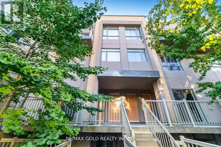 Row / Townhouse for sale: 317 - 80 ORCHID PLACE E, Toronto