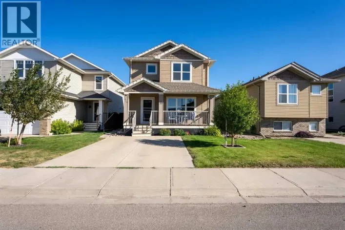 317 Sundance Drive, Coalhurst