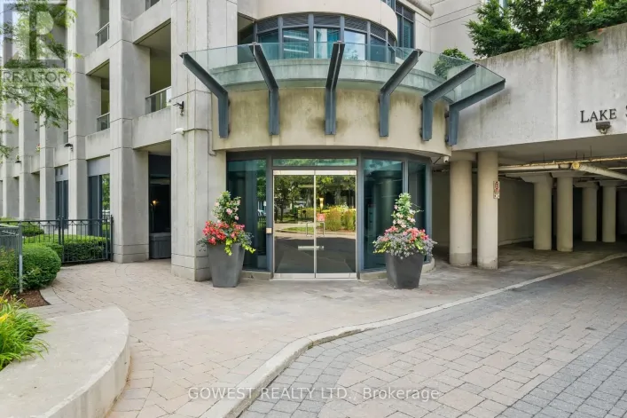 318 - 2095 LAKE SHORE BOULEVARD W, Toronto
