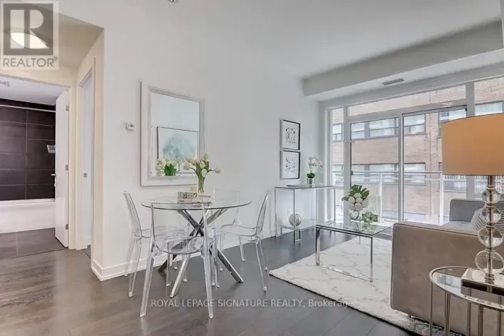 318 - 223 ST CLAIR AVENUE W, Toronto