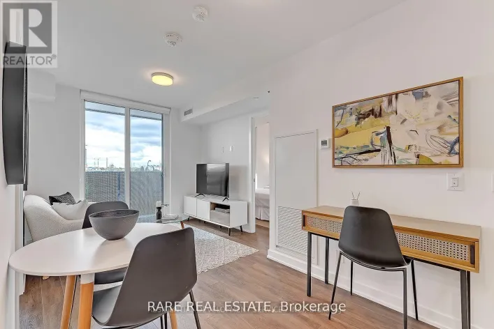 318 - 30 TRETTI WAY, Toronto