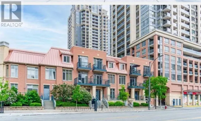 318 - 320 CITY CENTRE DRIVE, Mississauga