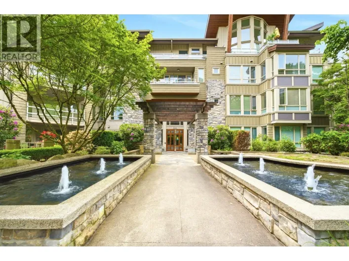 318 560 RAVEN WOODS DRIVE, North Vancouver