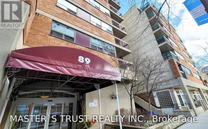 318 - 89 MCCAUL STREET, Toronto