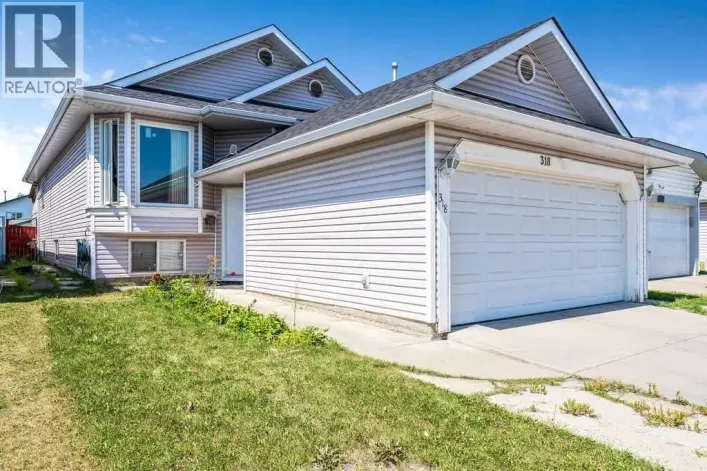 318 Applewood Drive SE, Calgary