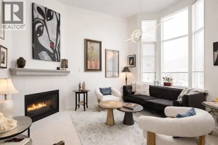 318 Hawkstone Manor NW, Calgary