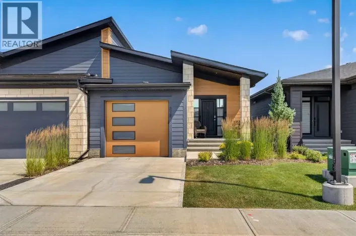 318 Marina Cove SE, Calgary