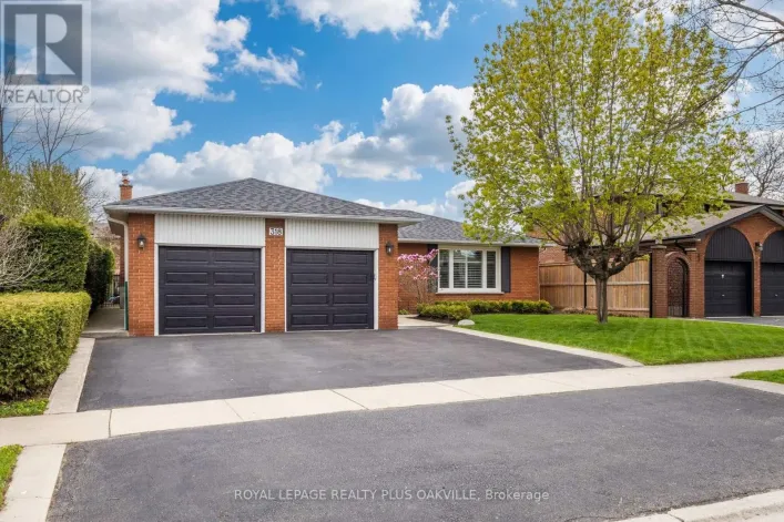 318 MARY STREET, Oakville