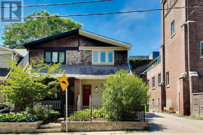 318 SUMACH STREET, Toronto