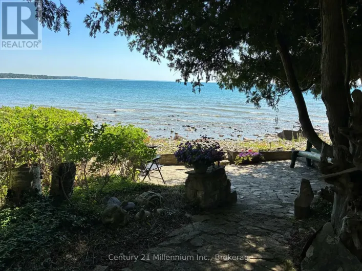 318 VICTORIA STREET, Kincardine