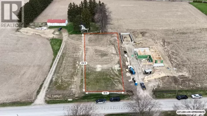 3180 RD 122, Perth South