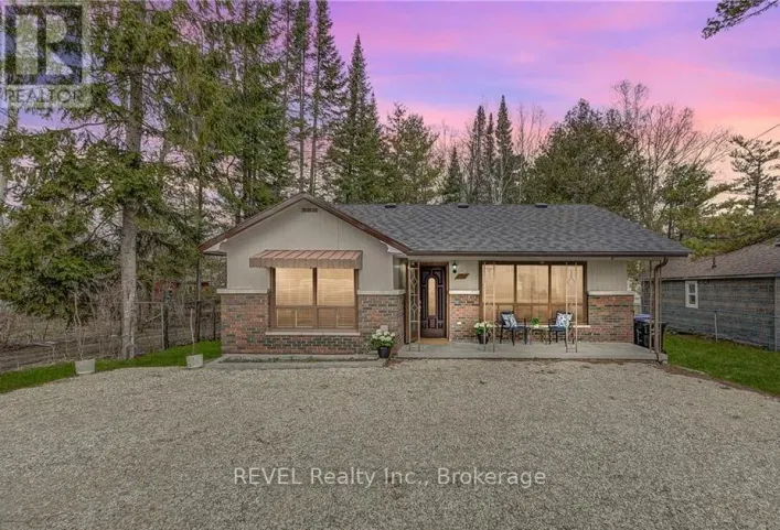 3184 MOSLEY STREET, Wasaga Beach