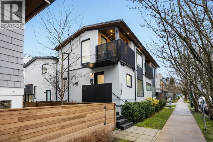 3187 PRINCE EDWARD STREET, Vancouver