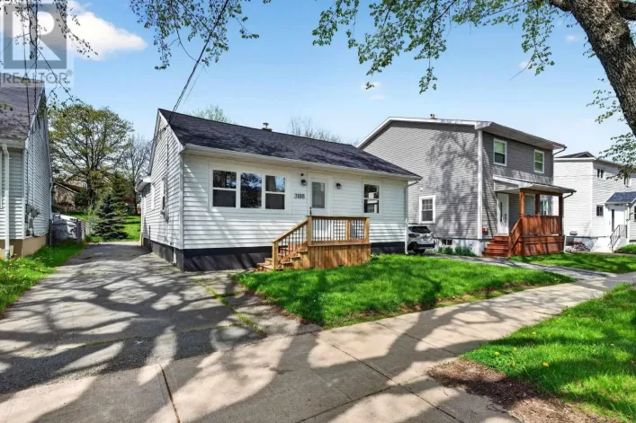 3188 Connaught Avenue, Halifax