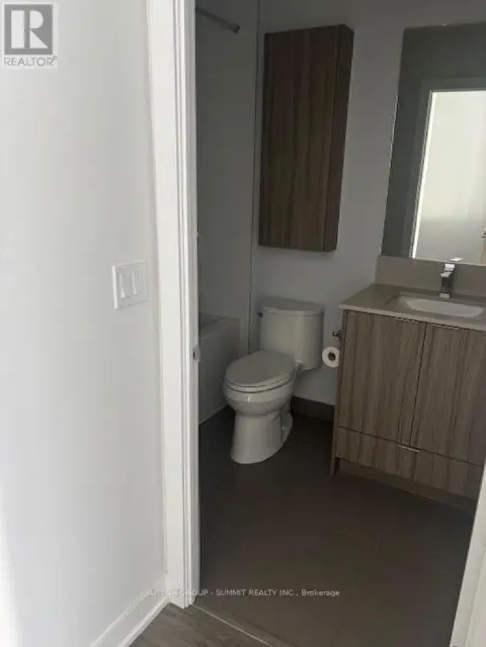 319 - 430 SQUARE ONE DRIVE, Mississauga