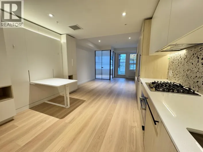 319 471 E BROADWAY, Vancouver