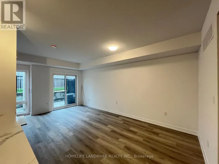 319 - 5 BANCROFT LANE, Richmond Hill