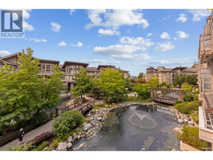 319 580 RAVEN WOODS DRIVE, North Vancouver