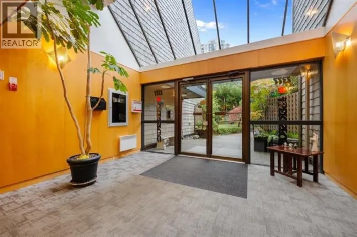 319 7377 SALISBURY AVENUE, Burnaby
