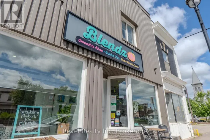 319 ALGONQUIN AVENUE, North Bay