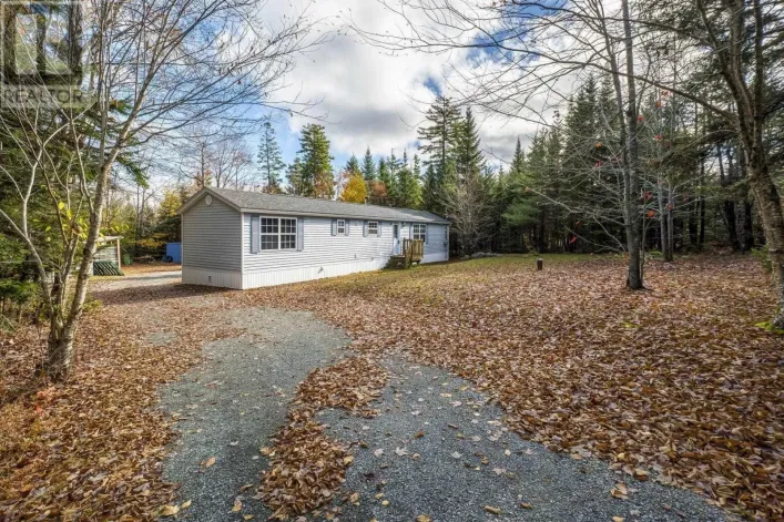 319 Myra Road, Porters Lake