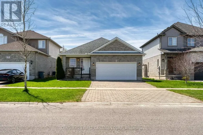 3191 SINGLETON AVENUE, London South