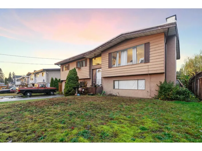 31911 STARLING AVENUE, Mission