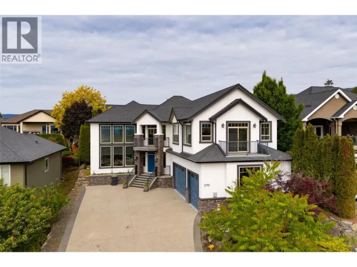 3192 Vineyard View Drive, West Kelowna