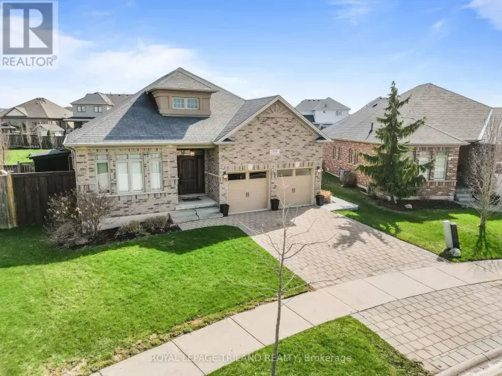 3194 PINCOMBE DRIVE, London South