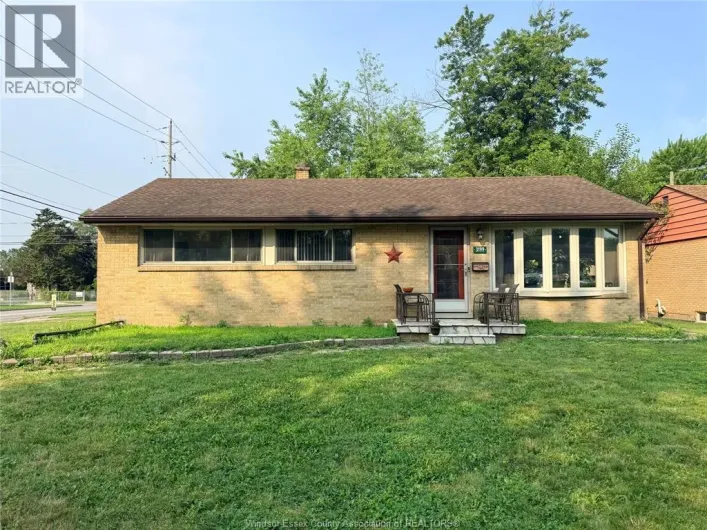 3199 MARK, Windsor