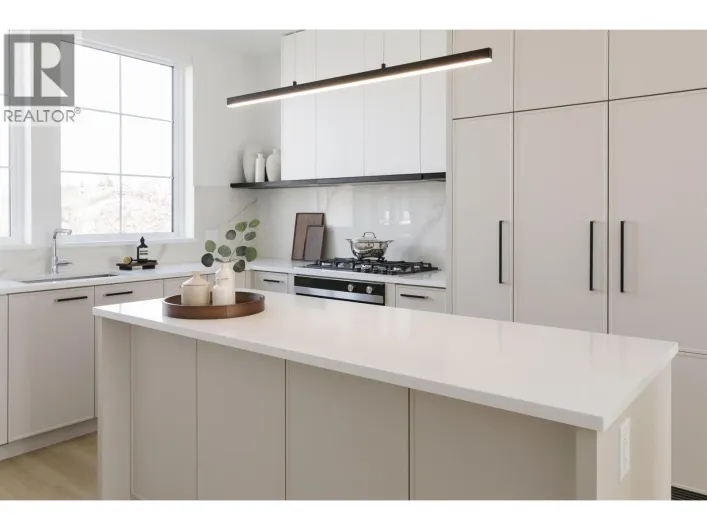 32 10188 NO. 1 ROAD, Richmond